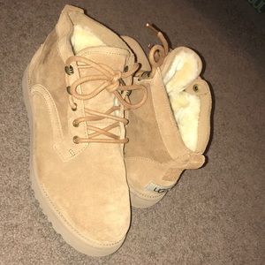 UGG WOMENS Neumel Boots